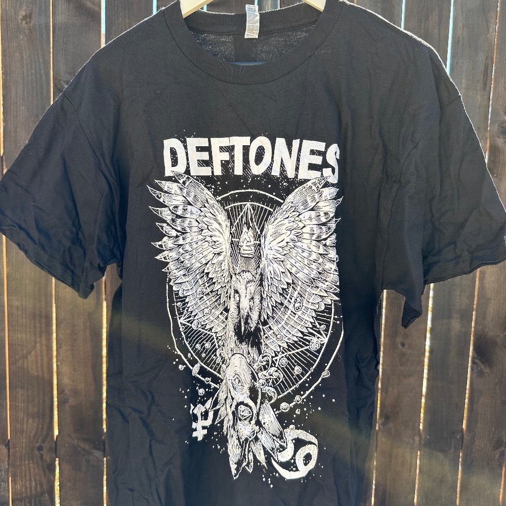 deftones band t shirt